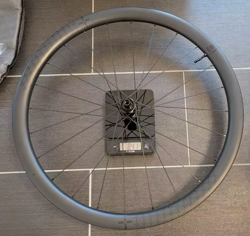 Verified AliExpress buyer photo, 10PLUS gravel wheels
