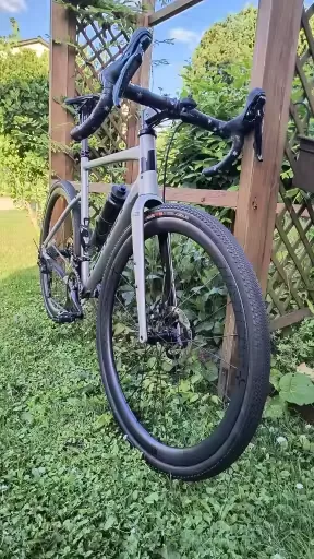 Verified AliExpress buyer photo, 10PLUS gravel wheels