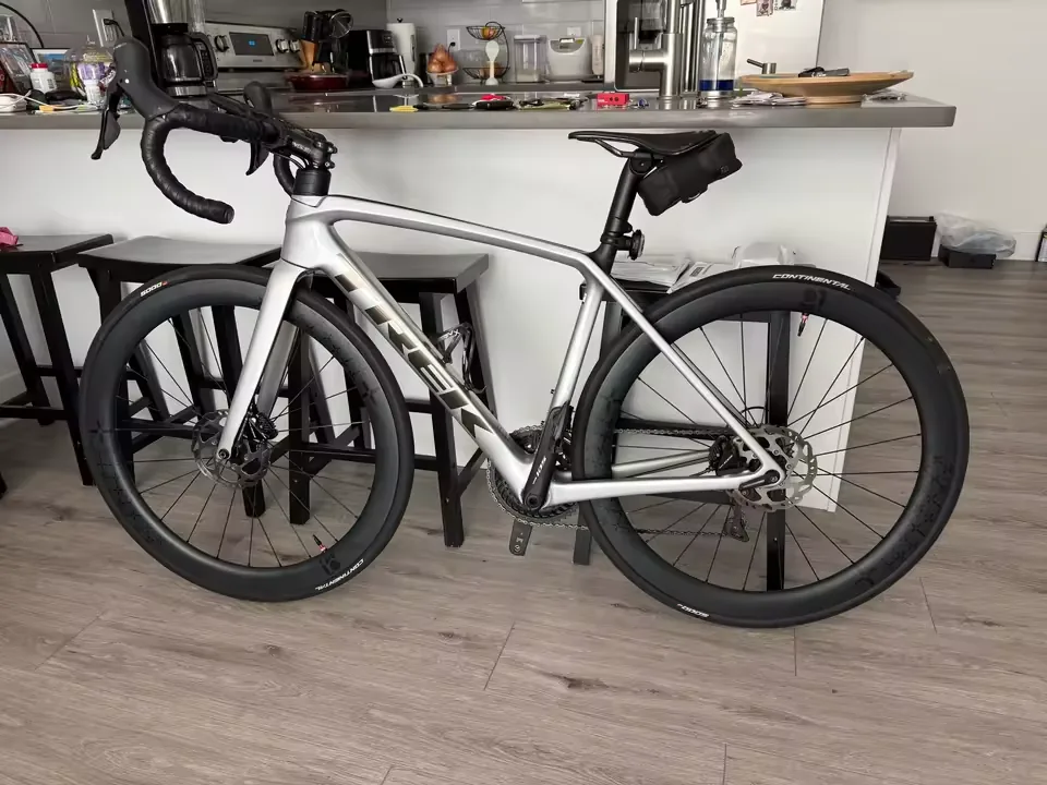 Verified AliExpress buyer photo, 10PLUS road wheels