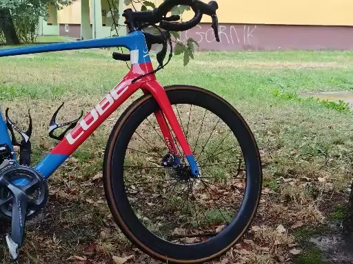 Verified AliExpress buyer photo, 10PLUS road wheels